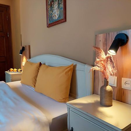 Madera Hotel Tiflis Dış mekan fotoğraf