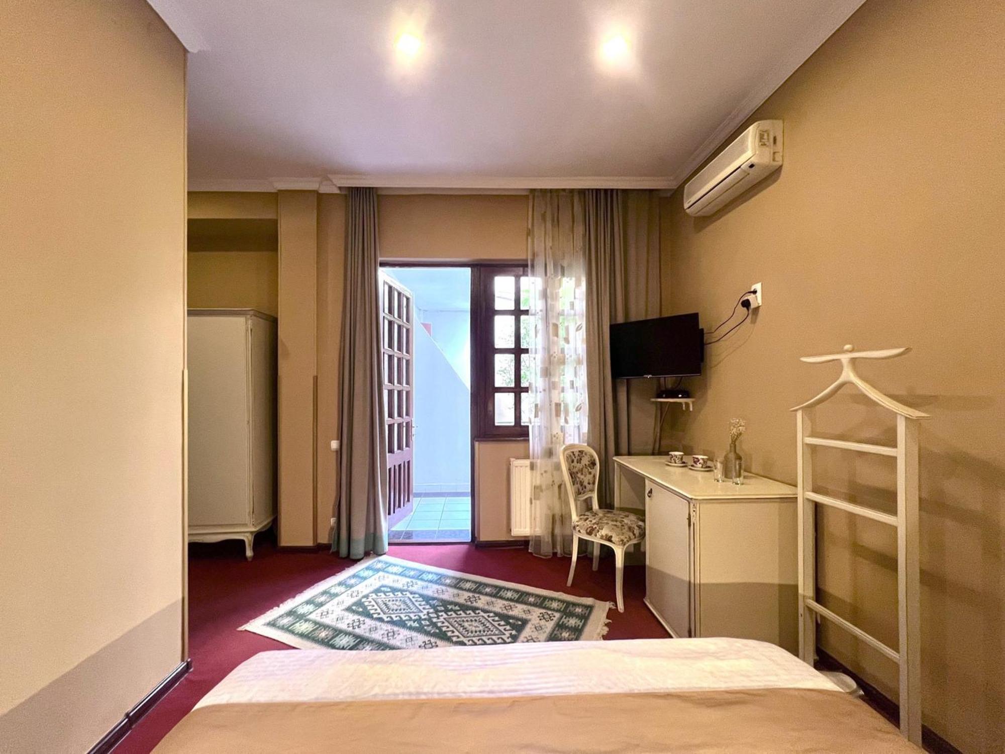 Madera Hotel Tiflis Dış mekan fotoğraf