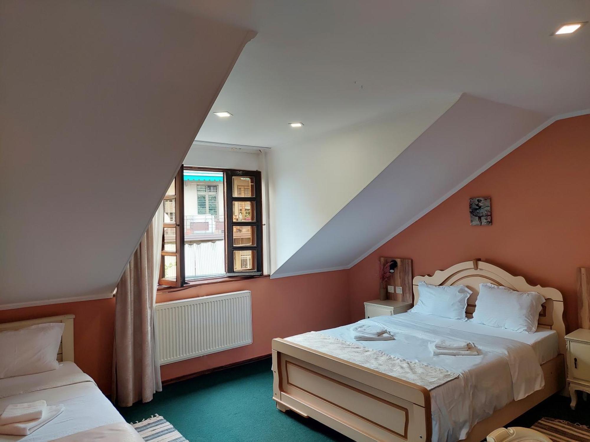Madera Hotel Tiflis Dış mekan fotoğraf