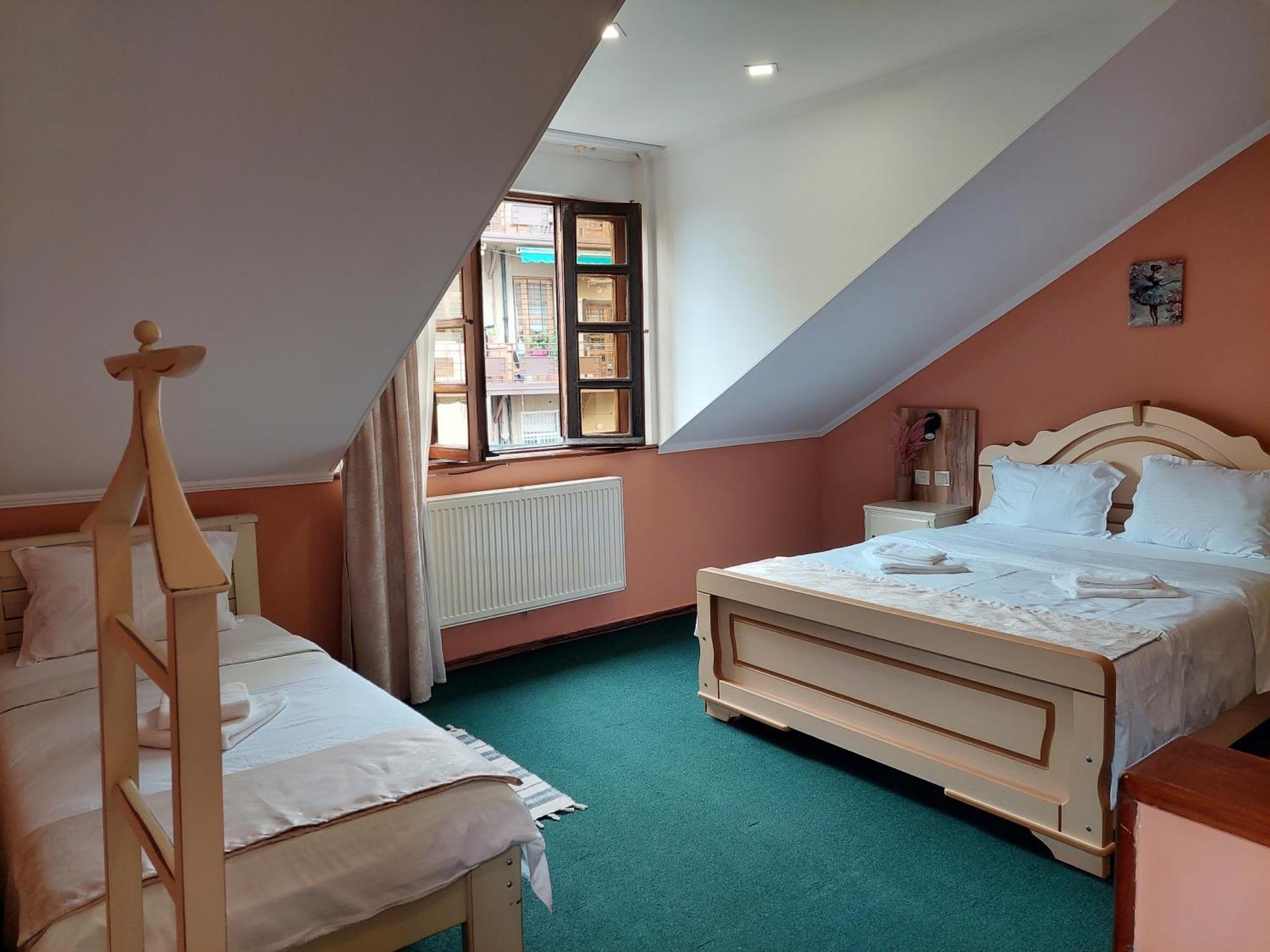Madera Hotel Tiflis Dış mekan fotoğraf