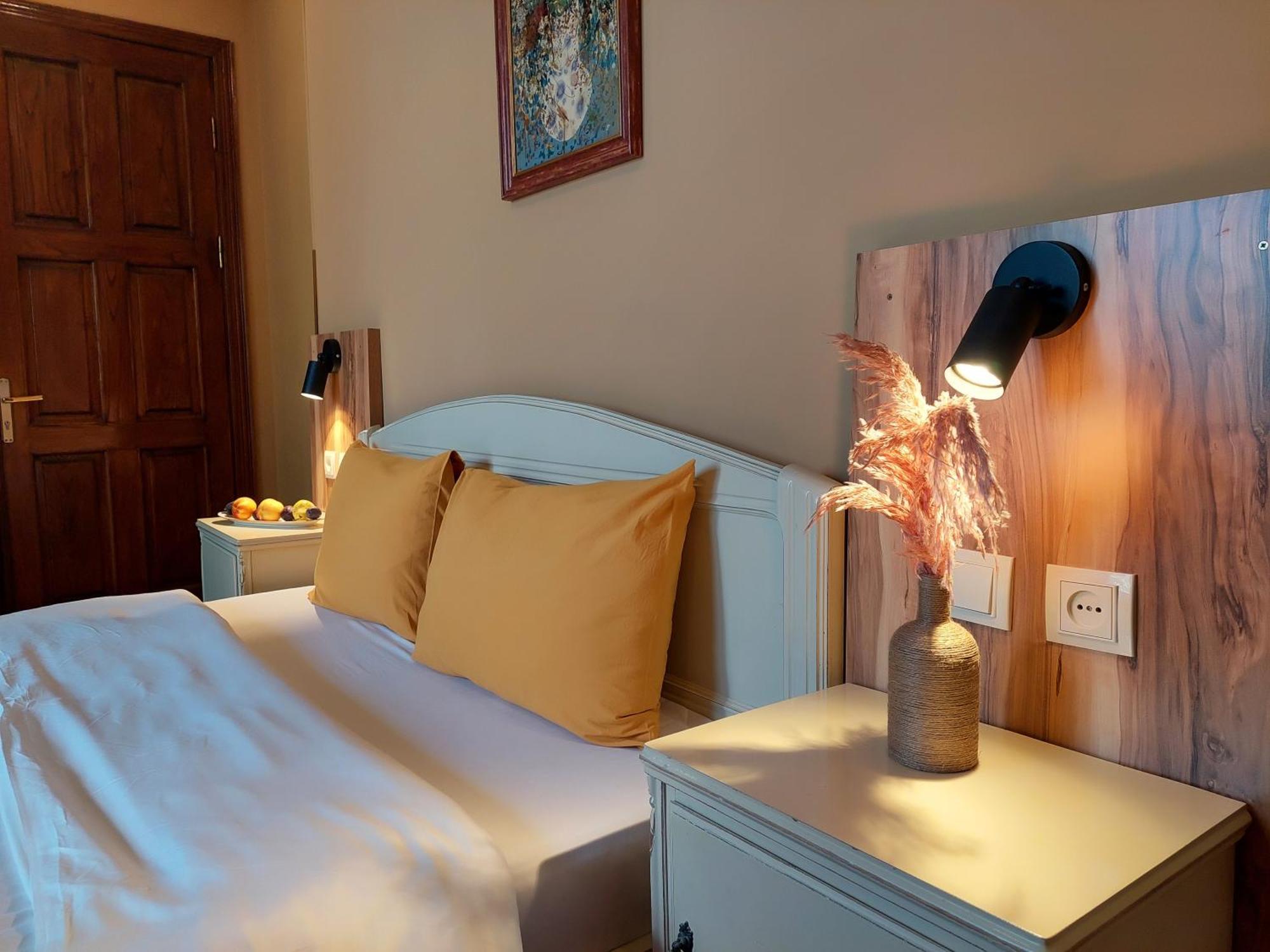 Madera Hotel Tiflis Dış mekan fotoğraf